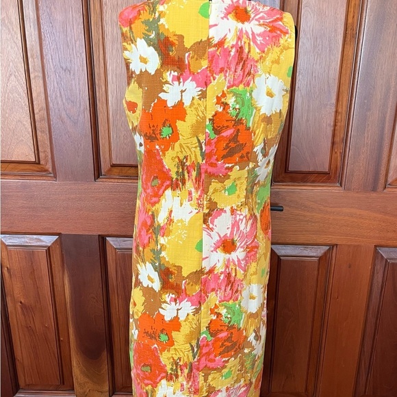 Talbots Colorful Floral Watercolor Print V-Neck Shift Dress Lined Size 8 Spring - Picture 4 of 12